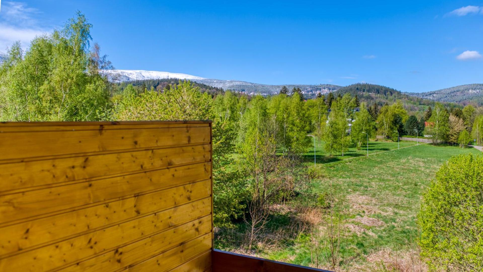 Apartamenty Dwupoziomowe Karkonoskie Kolory By Royal Aparts Karpacz Zewnętrze zdjęcie